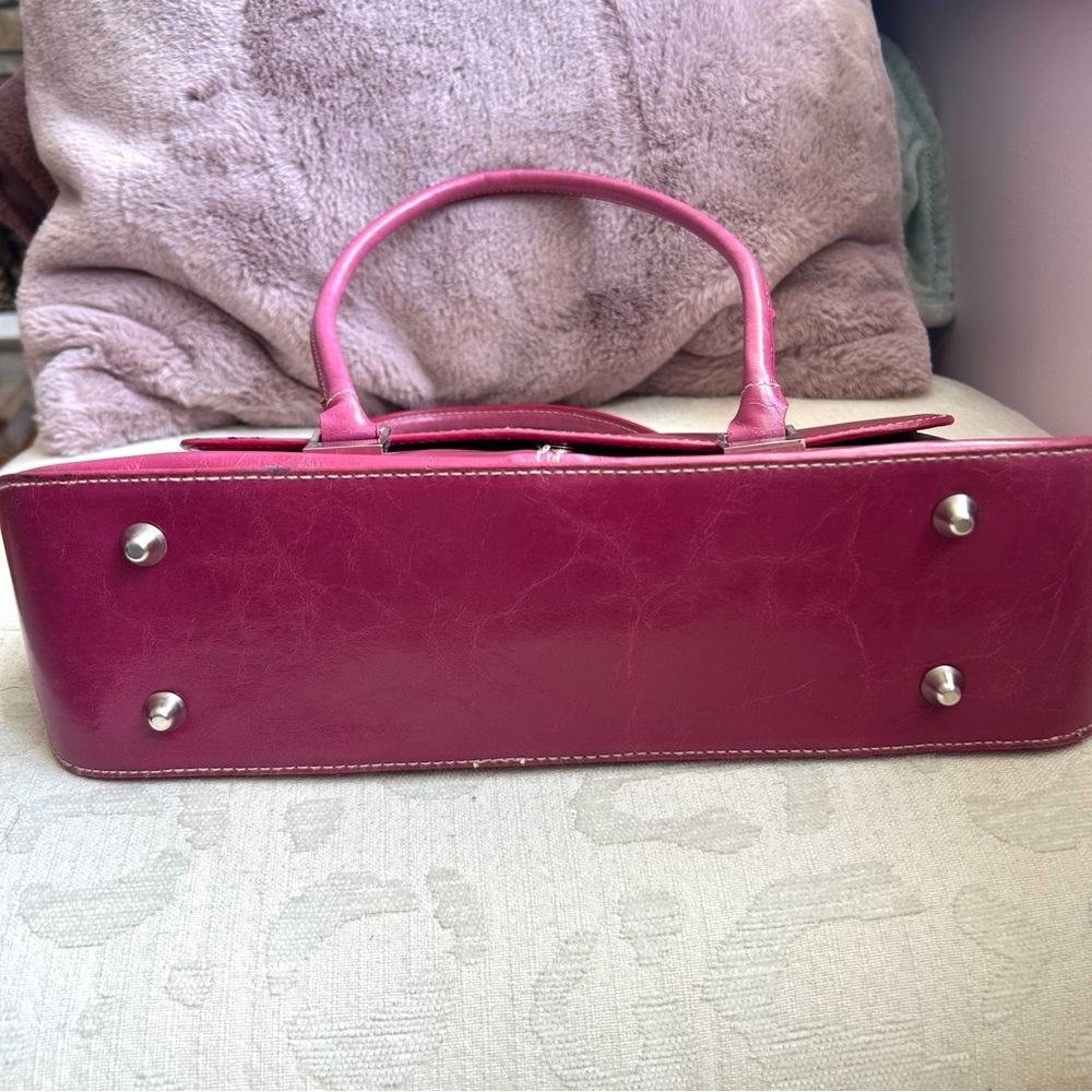Rasberry Vegan Leather Double Handle Bag - Picture 3 of 4